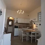 Apartamento In 15143 Lovran