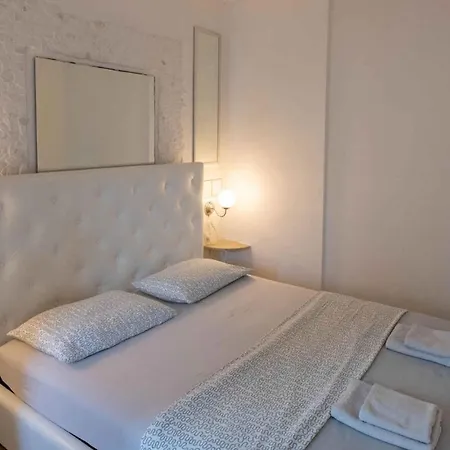 Apartman In 15143 Lovran