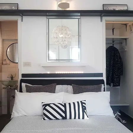 Apartman In 15143 *
