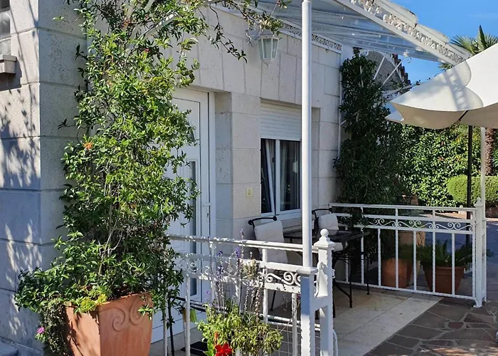 In 15143 Apartman